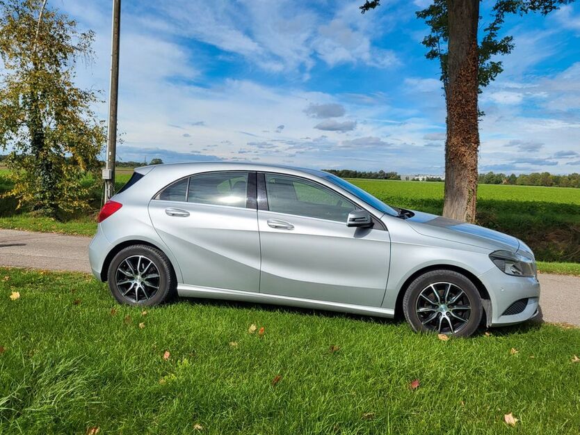 Mercedes-Benz A 180 142.833 km 11.600 € Karlskron 85123