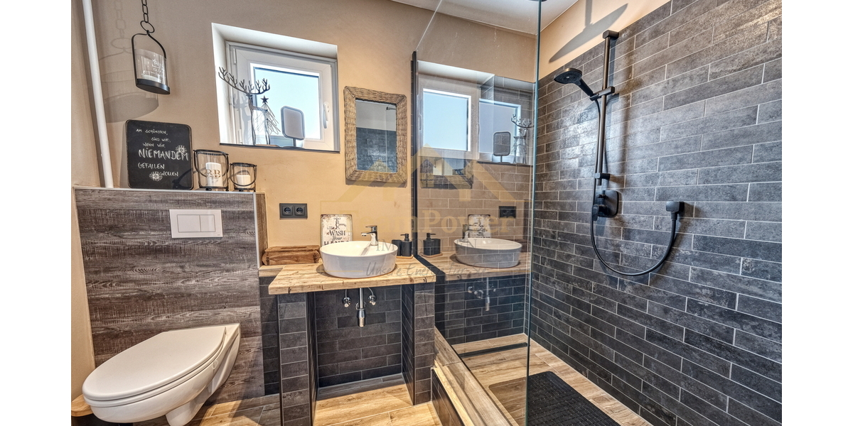 Ein Zuhause mit Charakter – modern gedacht, ruhig gelegen und bereit für neue Geschichten - Einfamilienhaus Kellinghusen | Angebot:25903715