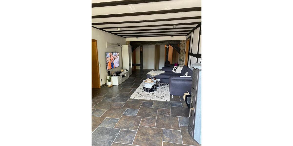 Erdgeschoßwohnung Brakel - 2 Zimmer, 142 m&sup2;, 990&euro; | Angebot:26409920