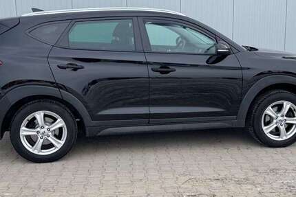 Hyundai TUCSON 98.382 km 13.490 &euro; Ribnitz 18311