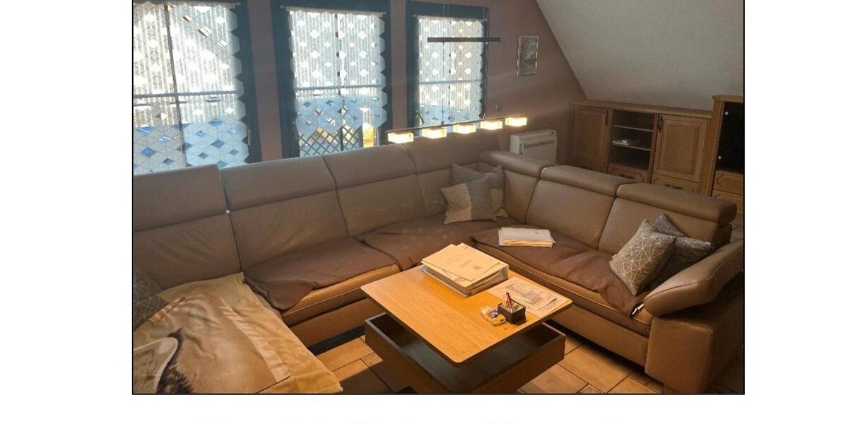 Dachgeschoßwohnung Kirchberg - 3 Zimmer, 82 m&sup2;, 165.000&euro; | Angebot:26150554