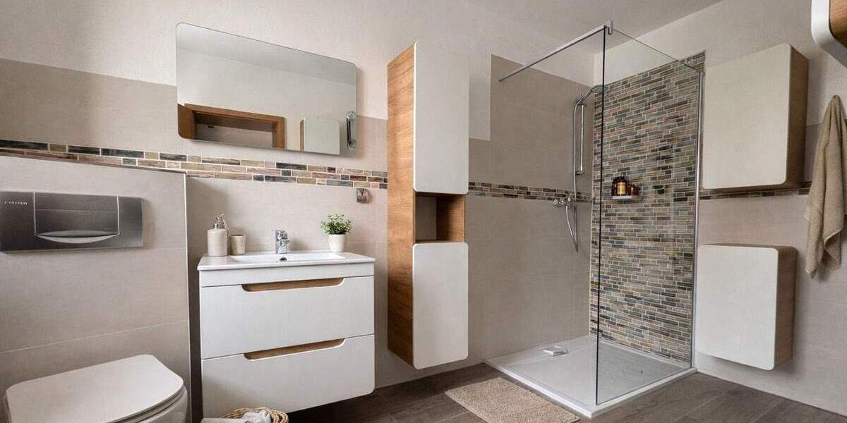 Einfamilienhaus Sanitz - 7 Zimmer, 250 m&sup2;, 575.000&euro; | Angebot:25336444