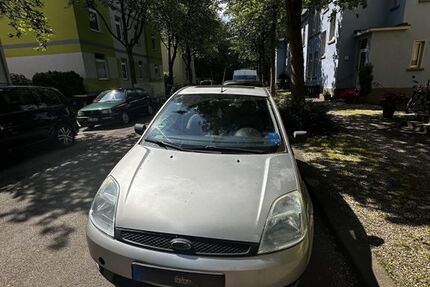 Ford Fiesta 191.000 km 1.285 &euro; Wuppertal 42103