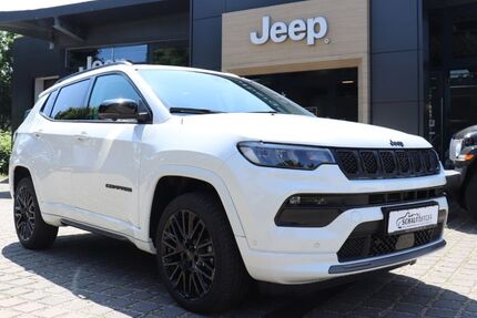 Jeep Compass 12.185 km 32.990 € Potsdam 14482