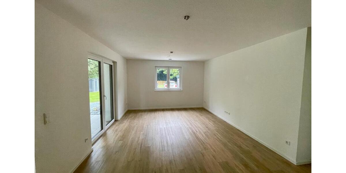 Erdgeschoßwohnung Hiddenhausen - 4.5 Zimmer, 107 m&sup2;, 379.000&euro; | Angebot:24611480