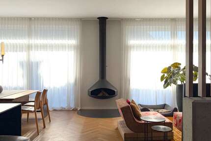 Haus zum Kaufen in Prien am Chiemsee 2.340.000 € 202.35 m² 5 zimmer