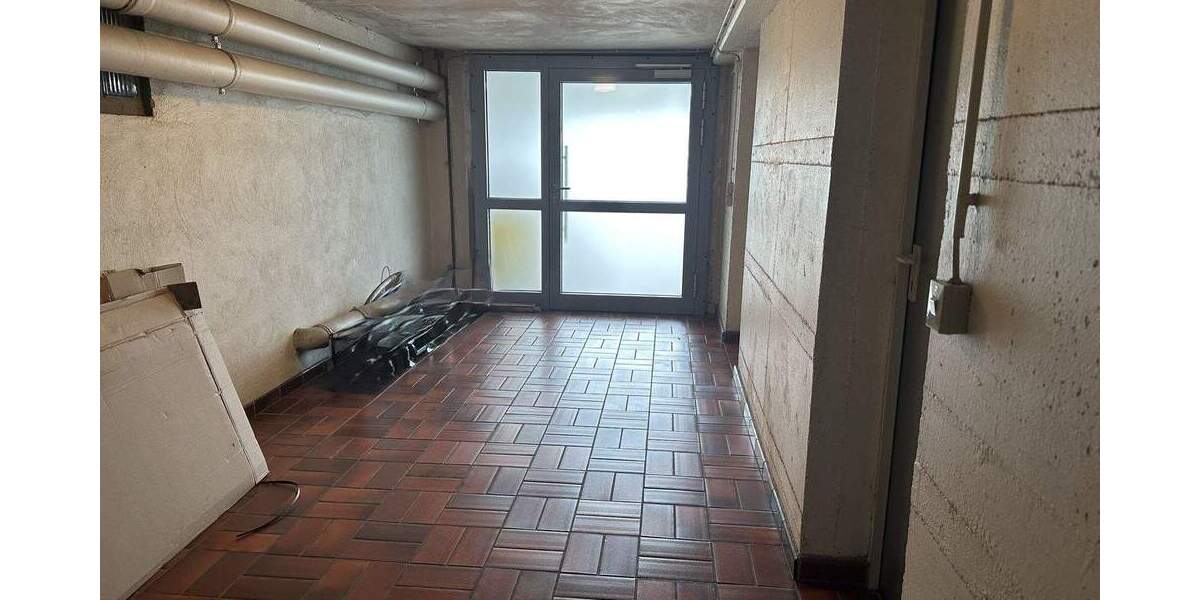 Mehrfamilienhaus, Wohnhaus Niederzier - 8 Zimmer, 274 m&sup2;, 415.000&euro; | Angebot:24436562