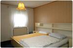 Reihenmittelhaus Korbach - 8 Zimmer, 103 m&sup2;, 164.000&euro; | Angebot:26844089