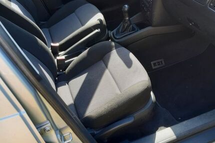 VW Golf 100.000 km 2.150 &euro; Radolfzell 78315