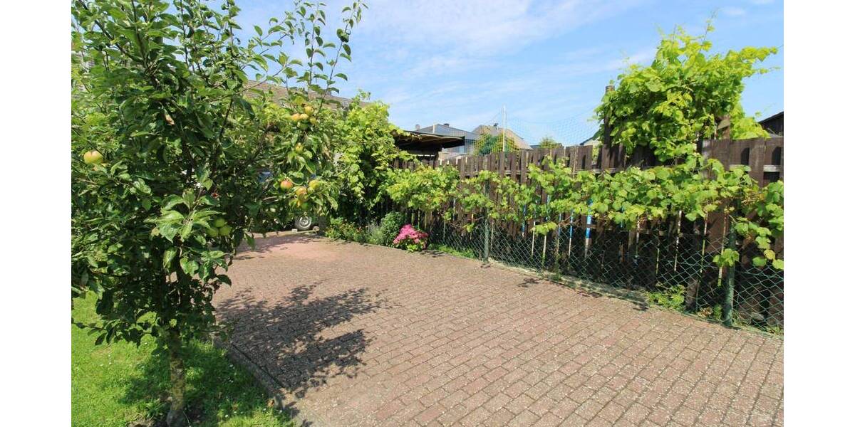 Reihenmittelhaus Heinsberg Oberbruch - 6 Zimmer, 172 m&sup2;, 280.000&euro; | Angebot:26359453