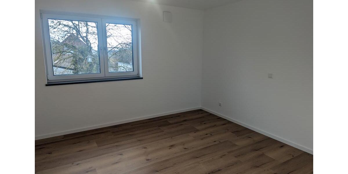 Etagenwohnung Straubing - 2 Zimmer, 79 m&sup2;, 950&euro; | Angebot:26134346