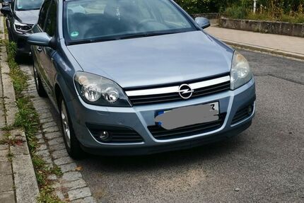 Opel Astra 65.000 km 4.200 &euro; Bamberg 96052