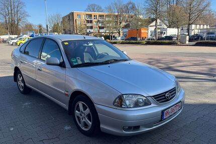 Toyota Avensis 283.000 km 1.999 &euro; Hamburg 22045