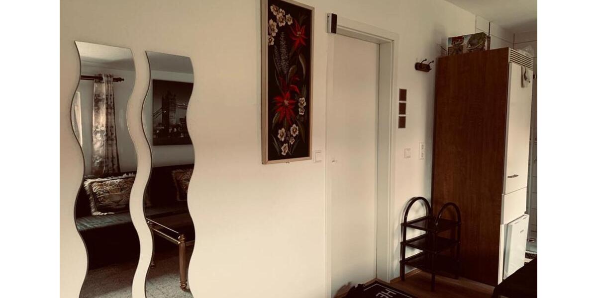 Erdgeschoßwohnung Bad Urach - 2 Zimmer, 32 m&sup2;, 310&euro; | Angebot:25843435