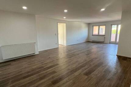 Wohnung Viechtach - 3 Zimmer, 94 m&sup2;, 950&euro; | Angebot:26434079