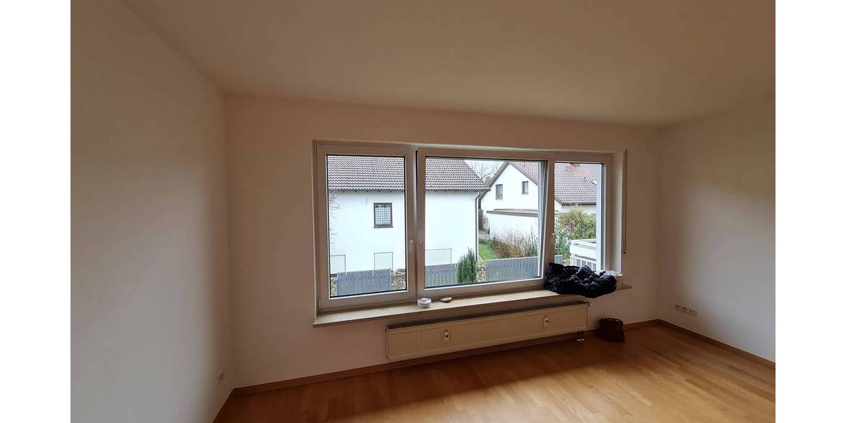 Schöne 4-Zimmerwohnung mit Balkon in traumhafter Lage in HN-Sontheim zu vermieten 4 zimmer