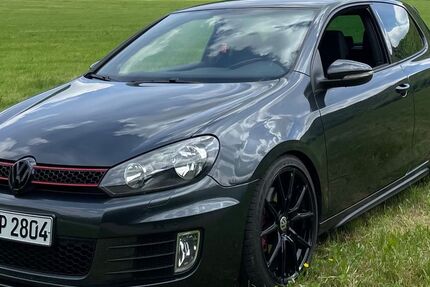 VW Golf 143.000 km 8.100 &euro; Gosbach 73342