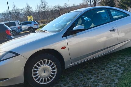 Ford Cougar 182.000 km 1.990 € Umpferstedt 99441