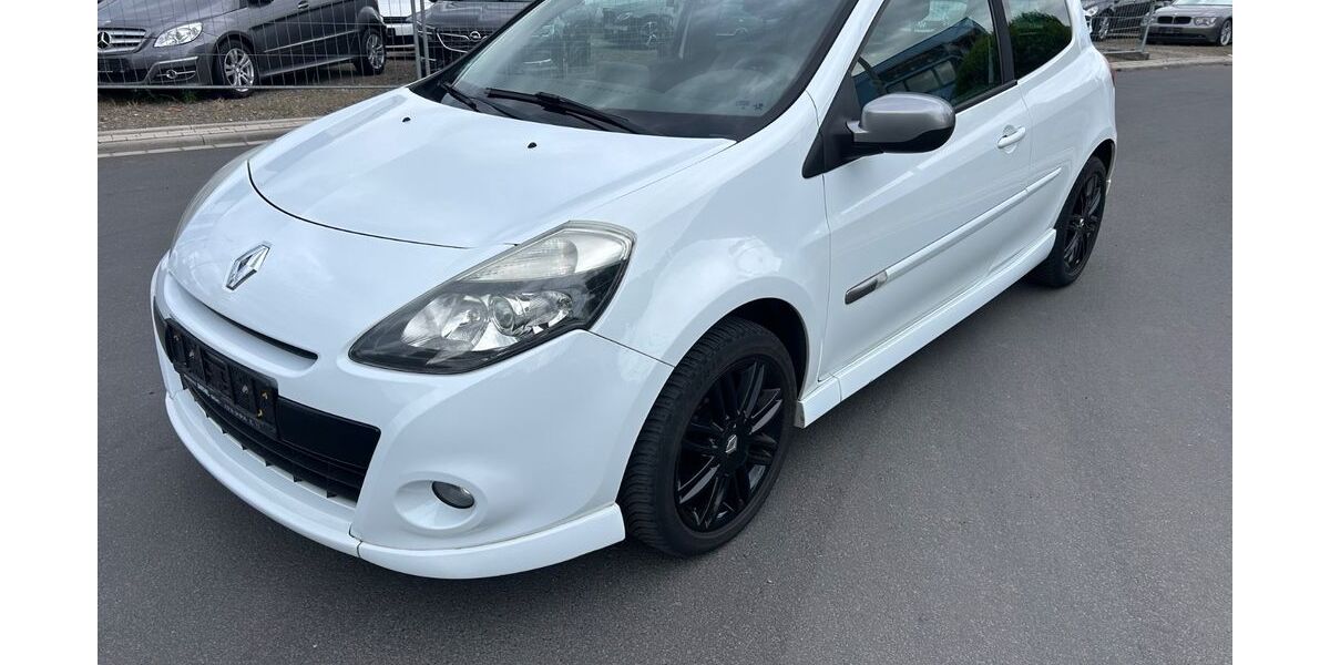 Renault Clio 201.000 km 3.890 &euro; Brühl 50321