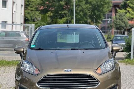 Ford Fiesta 140.000 km 2.390 &euro; Spaichingen 78549