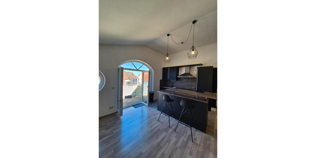Dachgeschoßwohnung Ingolstadt Nordost - 2 Zimmer, 55 m&sup2;, 900&euro; | Angebot:26383209