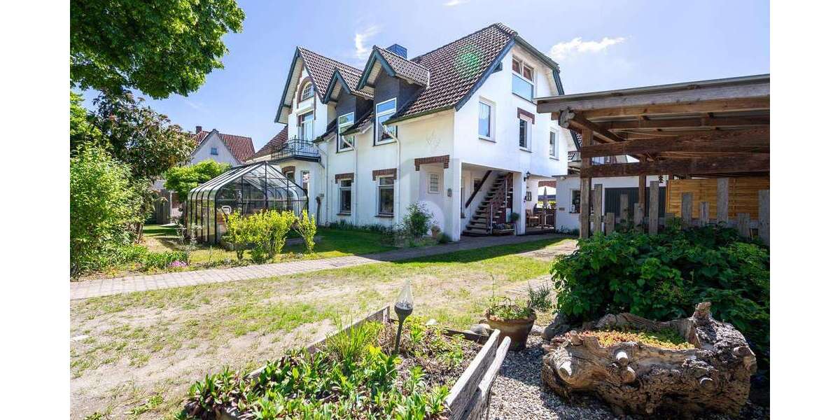 Einfamilienhaus Malente - 11 Zimmer, 305 m&sup2;, 759.000&euro; | Angebot:26801500