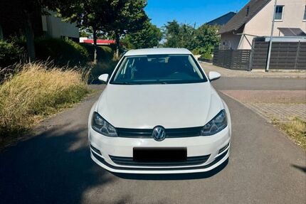 VW Golf 88.000 km 11.900 &euro; Berlin 13086