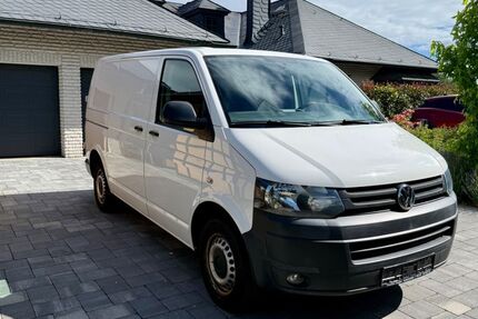 VW T5 Transporter 174.000 km 9.490 &euro; Reichshof 51580