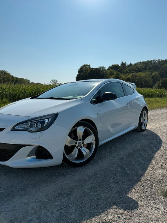 Opel Astra 82.500 km 15.900 € Sugenheim 91484