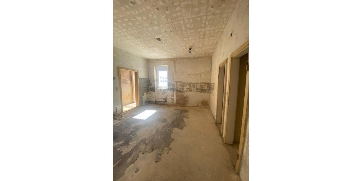 Reihenhaus Bad Schmiedeberg - 5 Zimmer, 125 m&sup2;, 23.500&euro; | Angebot:22400671