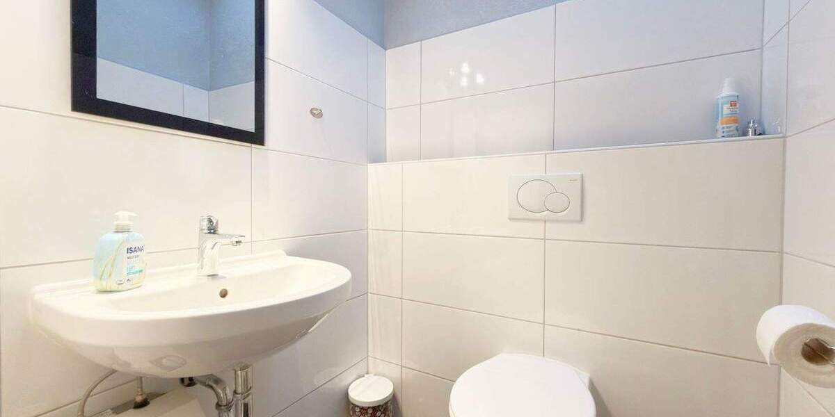 Gewerbeobjekt Bremen Kirchhuchting - 8 Zimmer, 451 m&sup2;, 389.000&euro; | Angebot:25771365