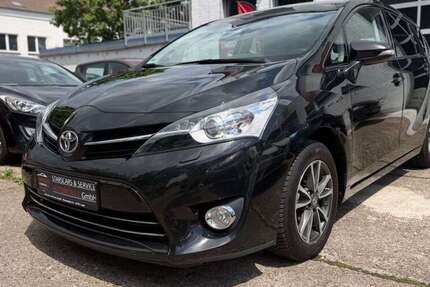 Toyota Verso 164.000 km 11.650 &euro; Lage 32791
