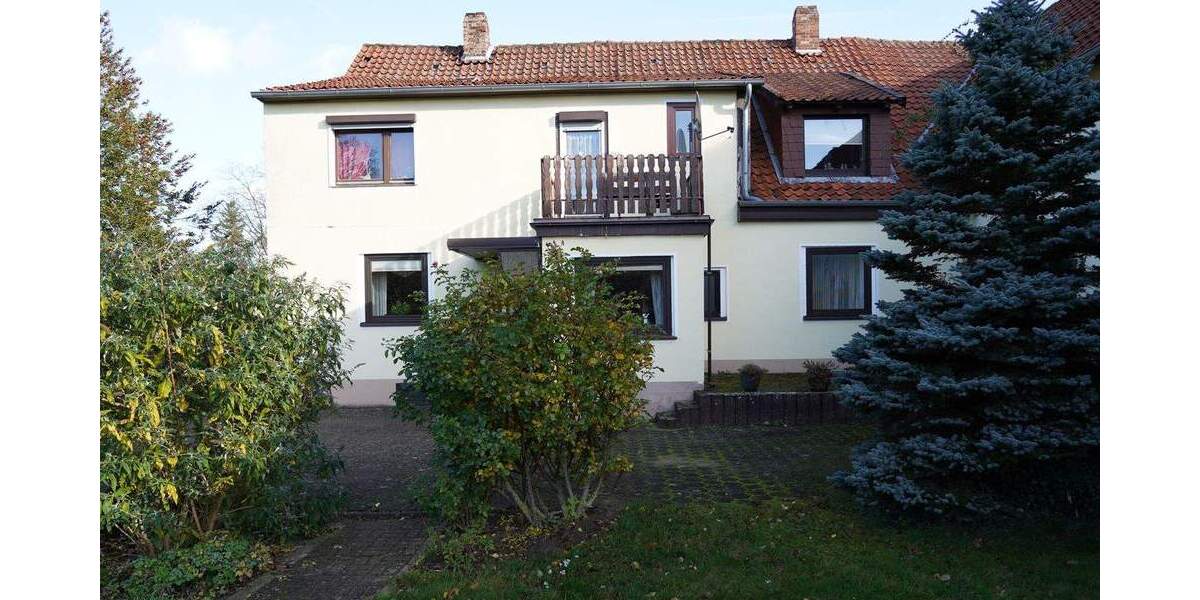 Etagenwohnung Edemissen Wipshausen - 3 Zimmer, 108 m&sup2;, 85.000&euro; | Angebot:23833411