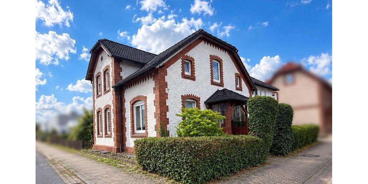 Einfamilienhaus Emmerthal - 5 Zimmer, 160 m&sup2;, 270.000&euro; | Angebot:27403752