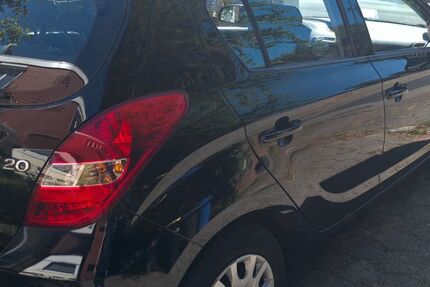 Hyundai i20 84.322 km 3.299 &euro; Hollenstedt 21279