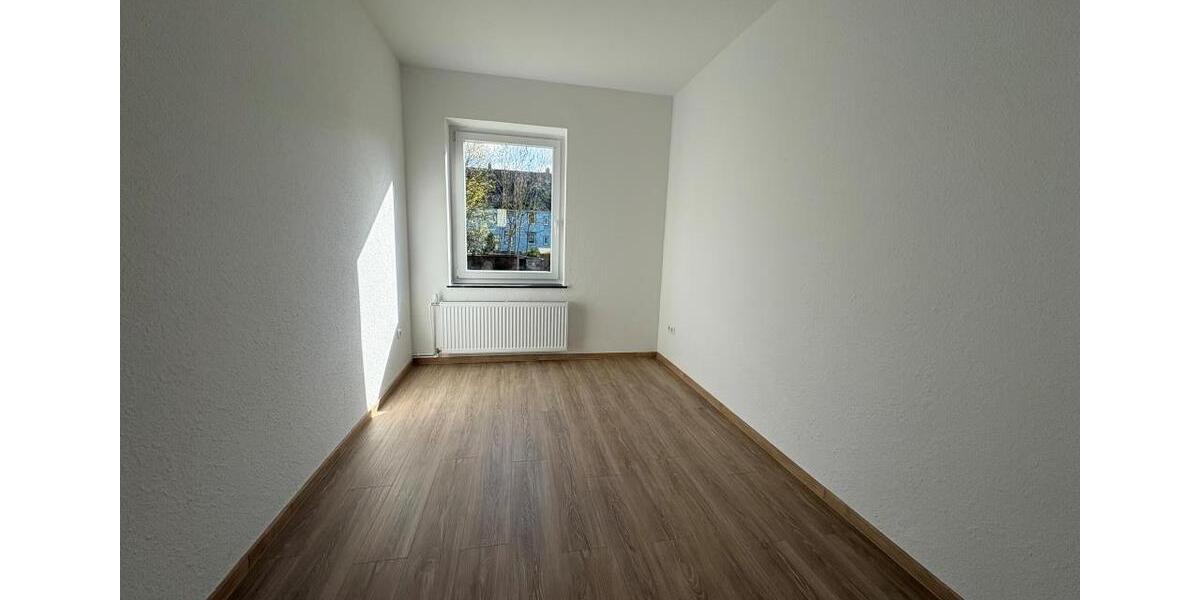 Erdgeschoßwohnung Wilhelmshaven Fedderwardergroden - 3 Zimmer, 59 m&sup2;, 409&euro; | Angebot:26003315