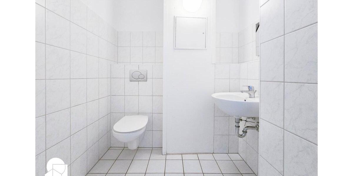 Gewerbeobjekt Halle (Saale) Gesundbrunnen - 820&euro; | Angebot:25376009