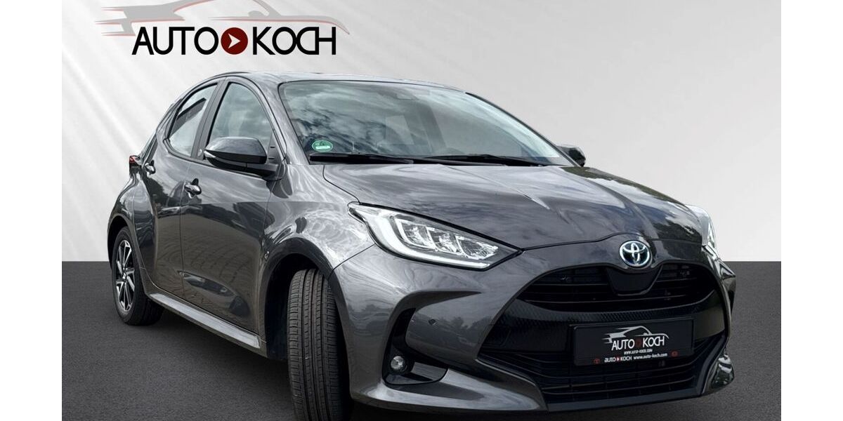 Toyota Yaris 11.239 km 20.985 &euro; Eschweiler 52249