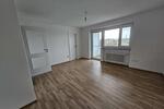 renovierte 1-Zi-Whg. mit EBK im 7. OG mit Aufzug und Balkon in HofSaale 1 zimmer