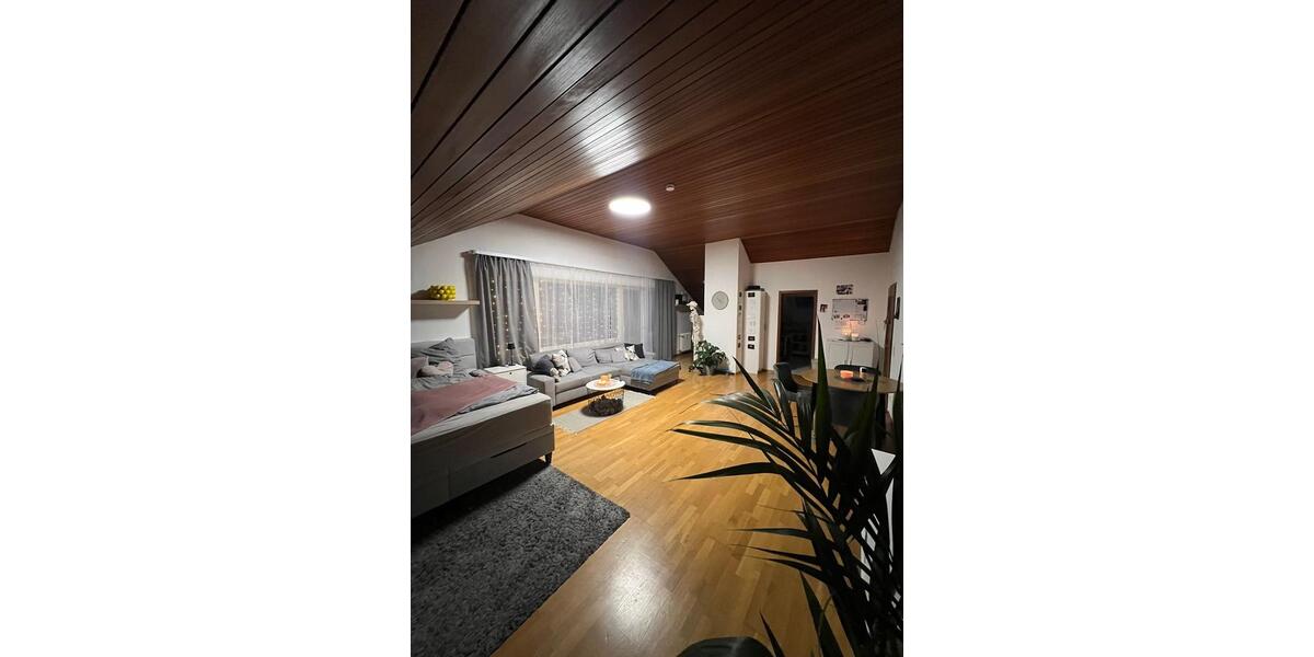 Helle 1,5-Zimmer-Wohnung mit Balkon 1.5 zimmer