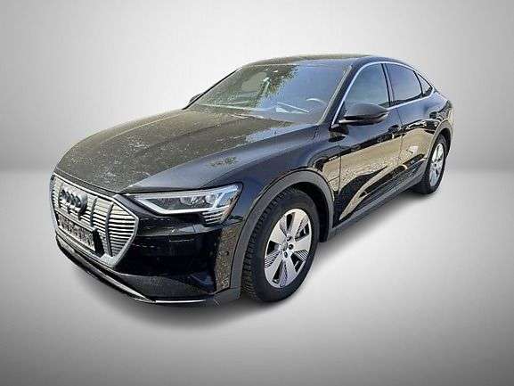 Audi e-tron 74.595 km 24.999 € Ergolding 84030