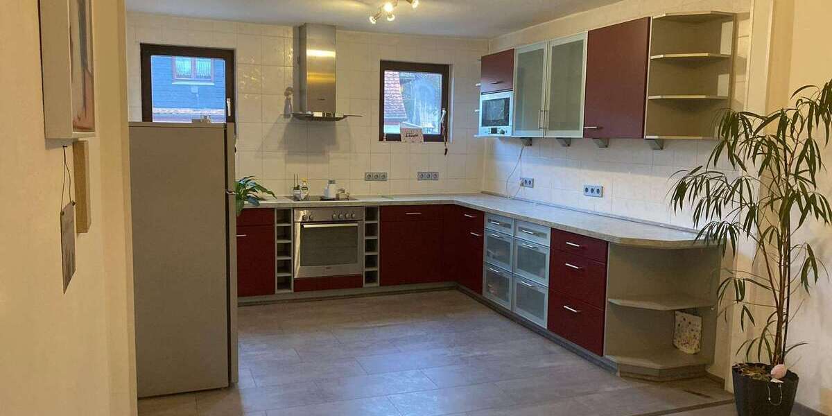 Etagenwohnung Bickenbach - 3 Zimmer, 100 m&sup2;, 1.100&euro; | Angebot:25541867
