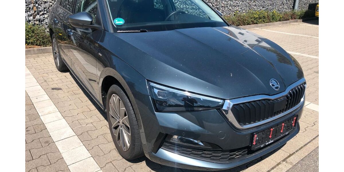Skoda Scala 21.050 km 17.400 &euro; rottweil 78628