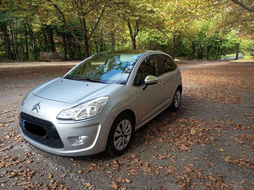 Citroen C3 157.598 km 3.900 € Bad Säckingen 79713