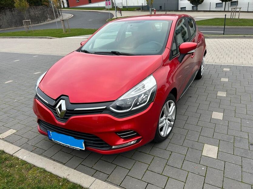 Renault Clio 160.000 km 6.850 € Puderbach 56305