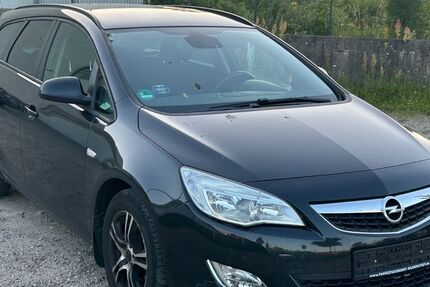 Opel Astra 158.000 km 4.499 &euro; Flensburg 24941
