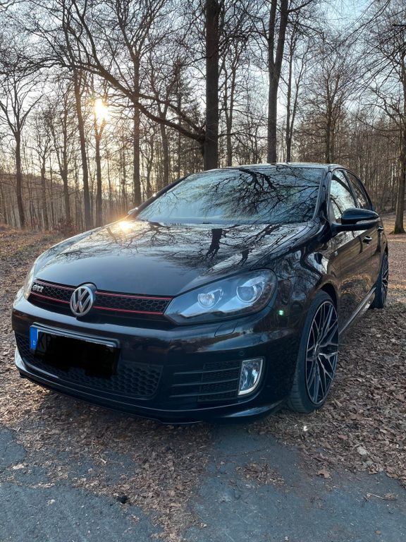 VW Golf 154.000 km 12.222 € Hatzfeld (Eder) 35116