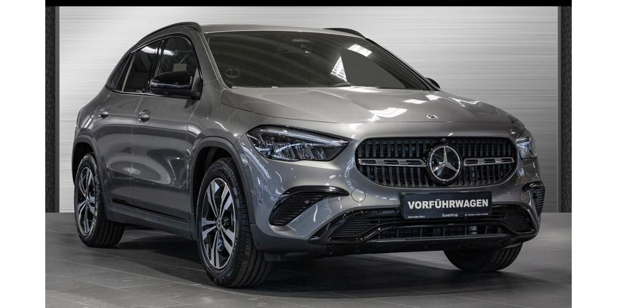 Mercedes-Benz GLA 200 9.999 km 42.950 &euro; Mölln 23879