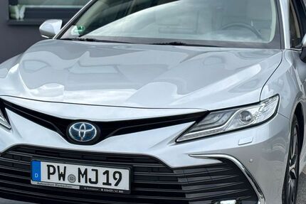 Toyota Camry 81.000 km 27.999 &euro; Löcknitz 17321