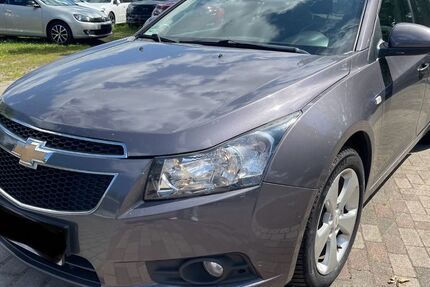 Chevrolet Cruze 177.720 km 2.490 &euro; Trappenkamp 24610